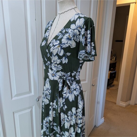 Floral Wrap Midi Dress Green White L Fairy Cottage Romantic - Picture 2 of 7